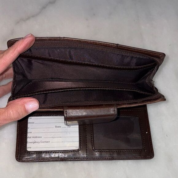 Mundi Wallet Smooth Italian Leather Bifold Compact Snap Flap - Picture 15 of 16